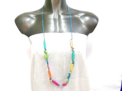 Collar madera color cordón azul