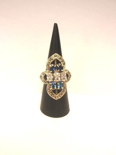 Anillo Agatas azules con marquesitas