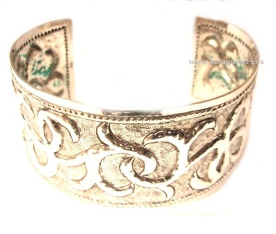 Brazalete ancho plata orla vegetal