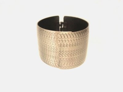 Brazalete  óxido muescas 424399