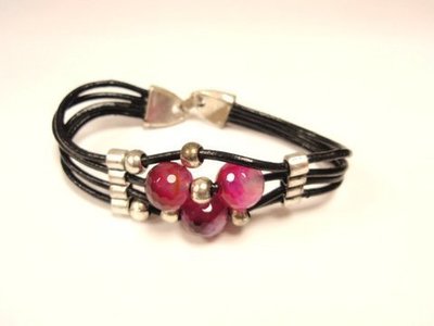 Pulsera artesanal cuero con ágatas mod.6
