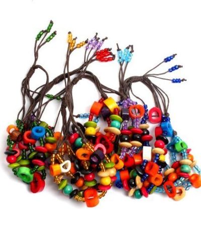 Pulsera hippie tres tiras colores