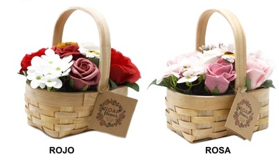 Canasta de flores de jabon